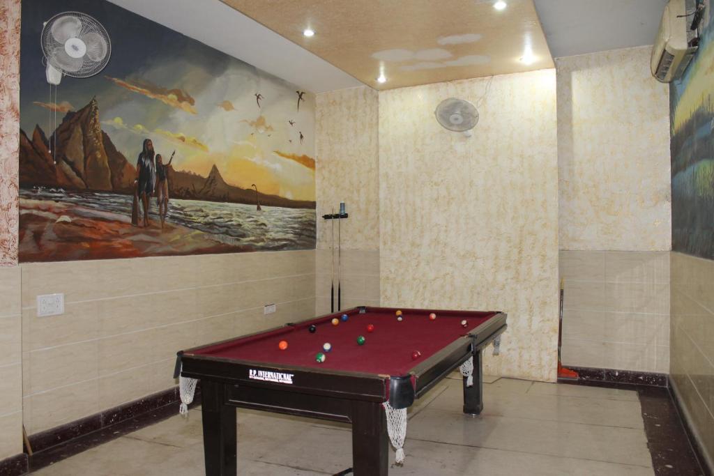 Hotel Hridey Inn Нью-Делі Екстер'єр фото