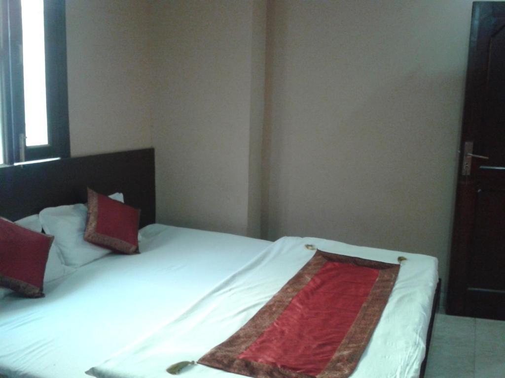 Hotel Hridey Inn Нью-Делі Екстер'єр фото